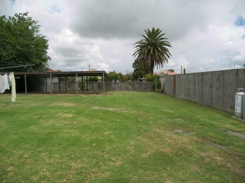 2/5 Sterne Street, Warwick QLD 4370