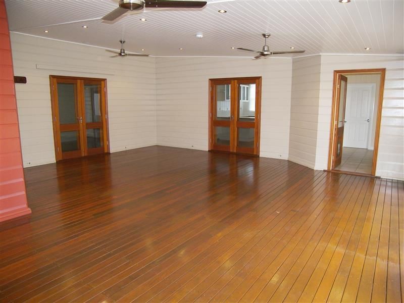 63 Gore Street, Warwick QLD 4370