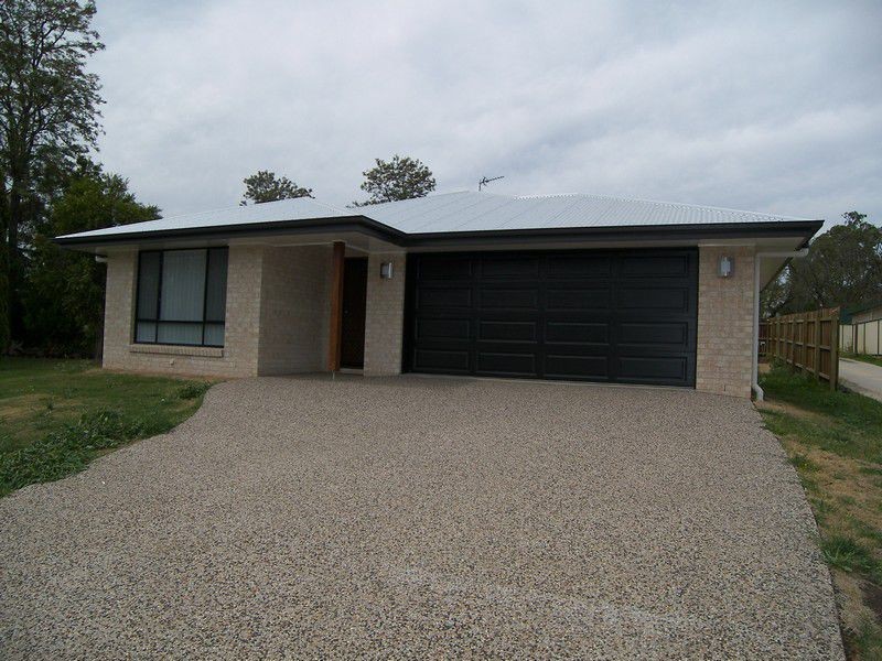 6 Warrienbah Street, Warwick QLD 4370