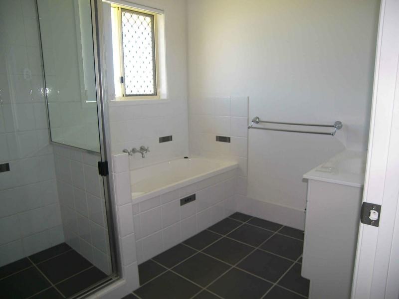 141 OGILVIE Road, Warwick QLD 4370