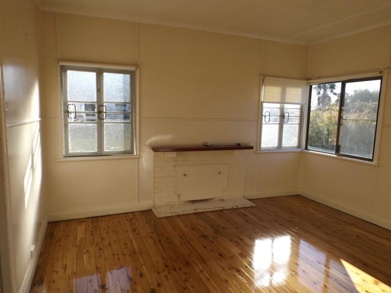 112B Pratten Street, Warwick QLD 4370
