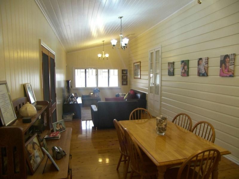 63 Gore Street, Warwick QLD 4370