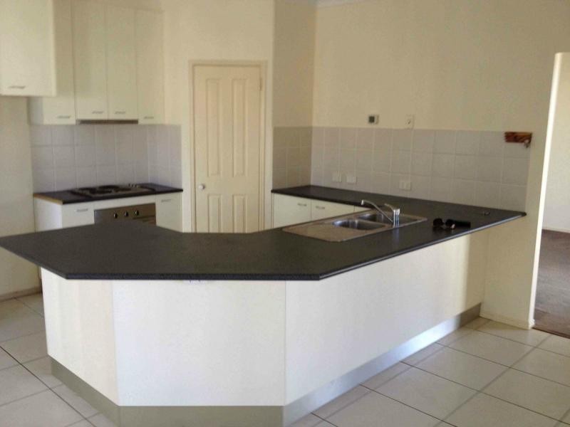 16 Baguley Street, Warwick QLD 4370