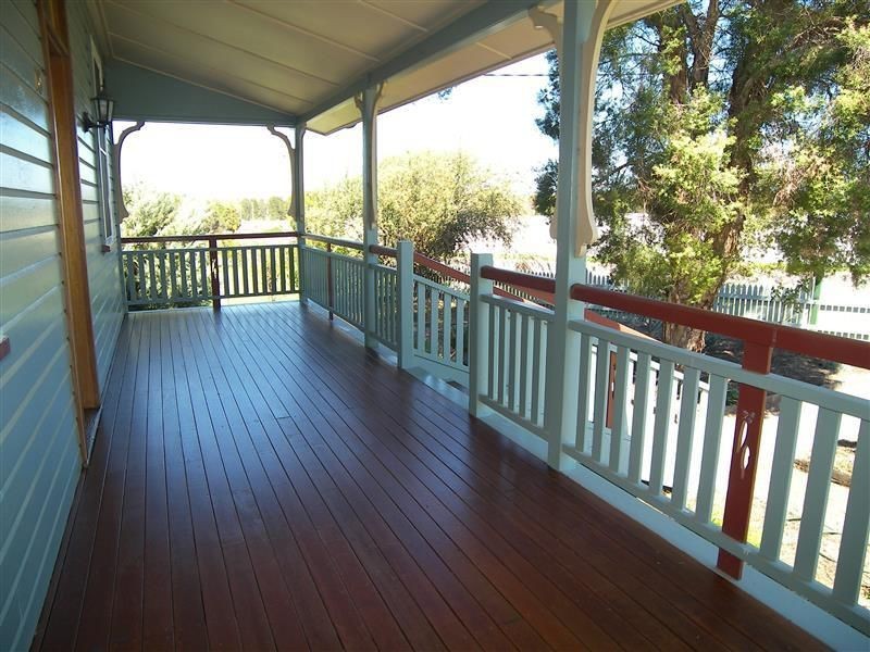 10 Briggs Street, Warwick QLD 4370