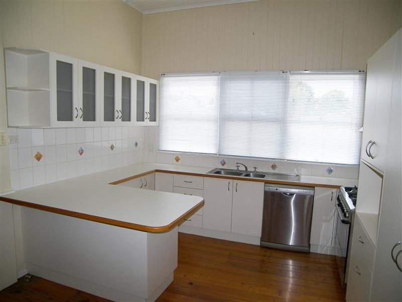 63 Gore Street, Warwick QLD 4370