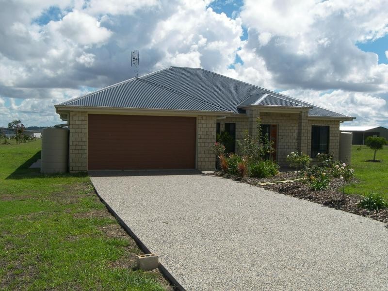 8 Amarina Avenue, Sladevale QLD 4370