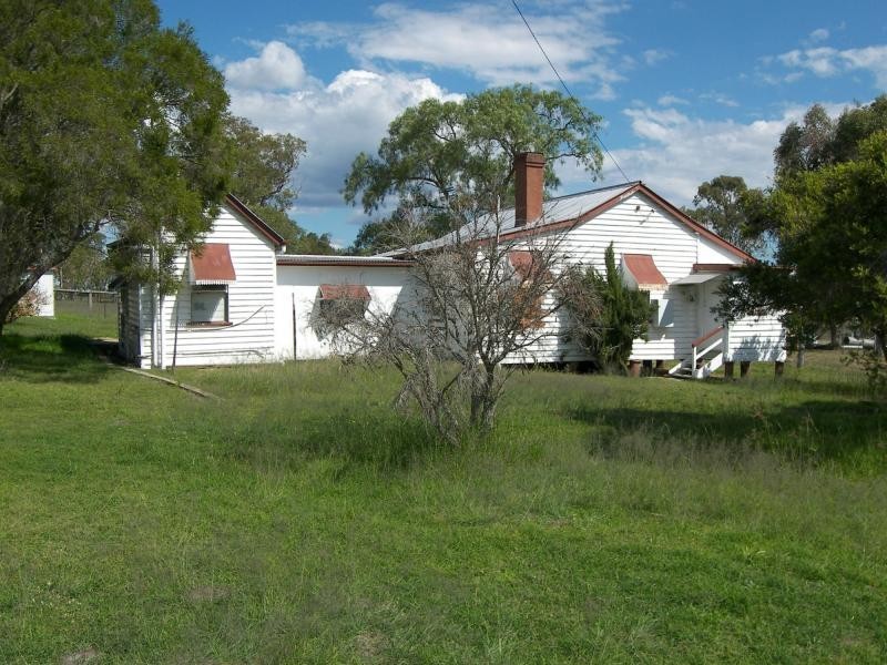 27 Yangan Road, Warwick QLD 4370