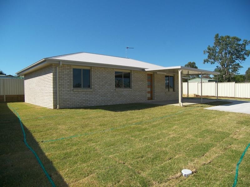 23 Rowland Street, Warwick QLD 4370