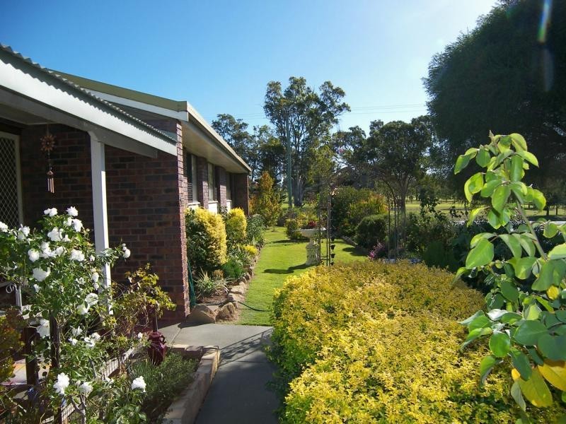 65 Fairway Drive, Warwick QLD 4370