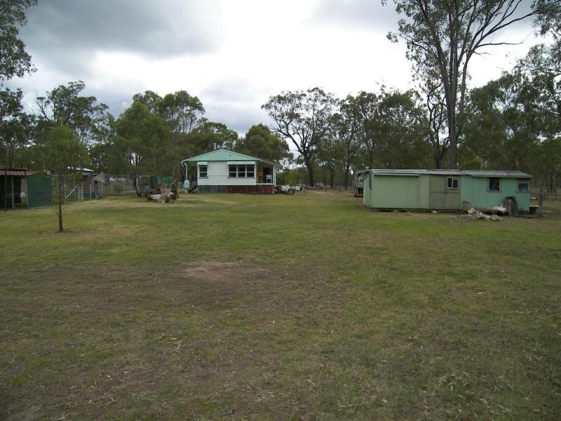 62 Elliott Street, Pratten QLD 4370