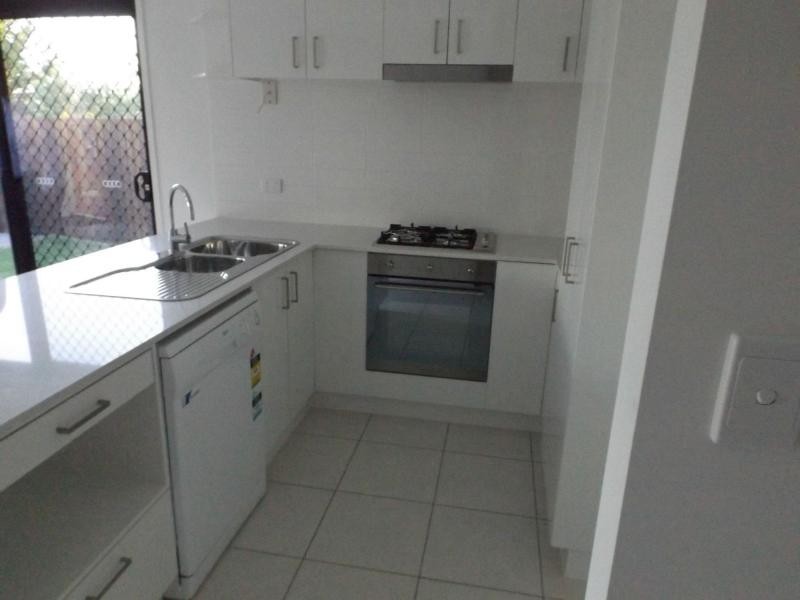 2/110 Fitzroy Street, Warwick QLD 4370