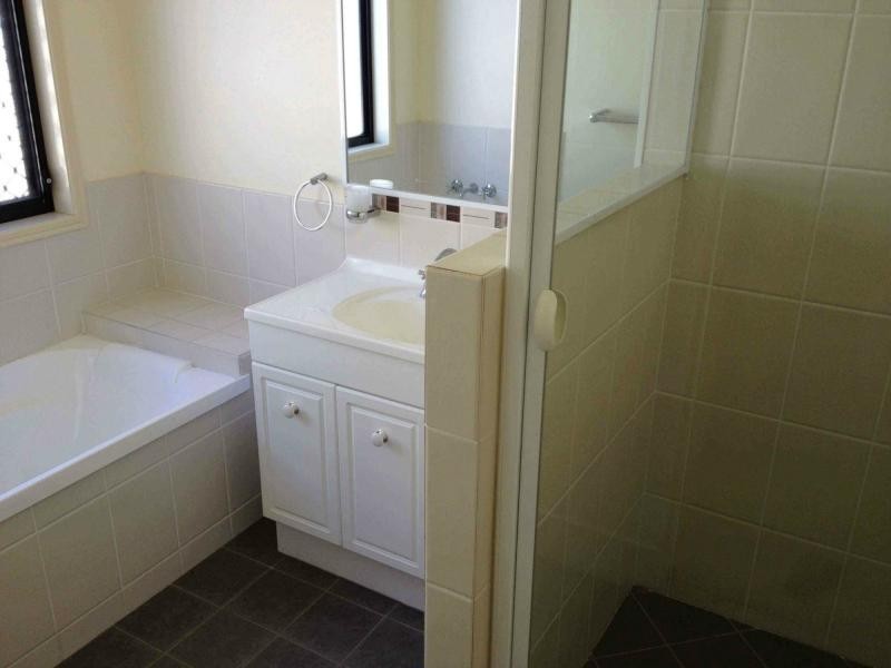 16 Baguley Street, Warwick QLD 4370