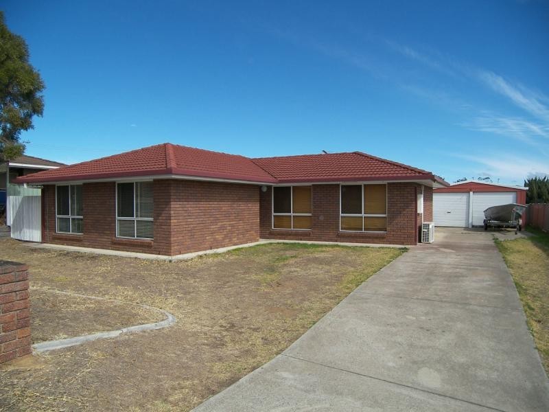 24 Fairway Drive, Warwick QLD 4370