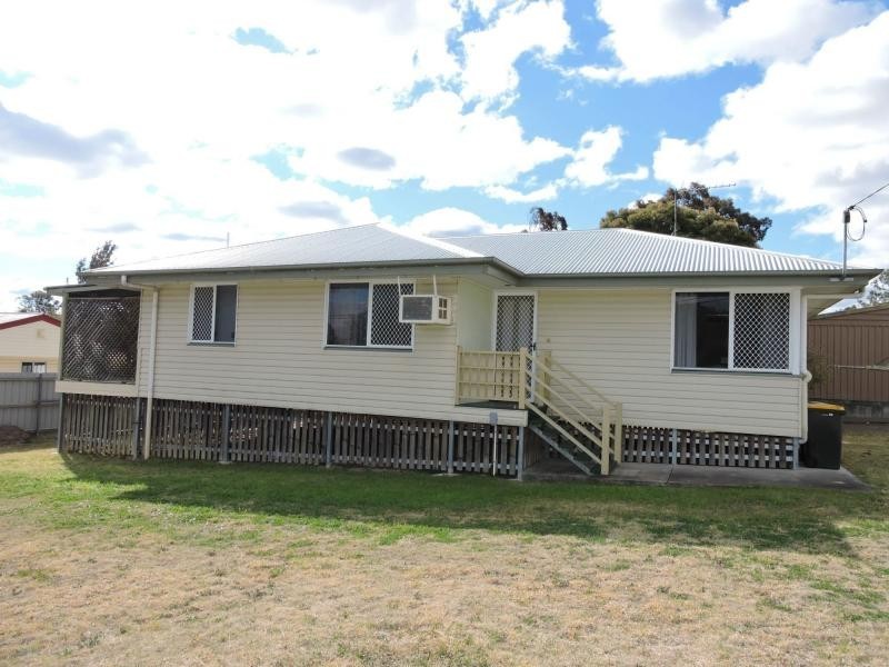 1A Gillam Street, Warwick QLD 4370