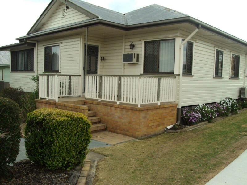 33 Marshall Street, Warwick QLD 4370