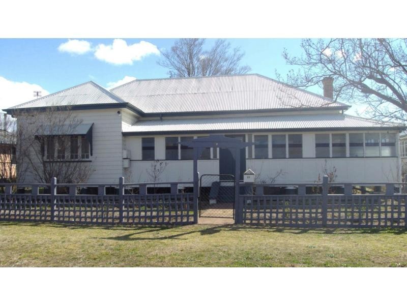 89 Albion Street, Warwick QLD 4370
