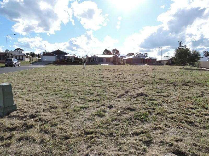 25 Himyar Drive, Warwick QLD 4370