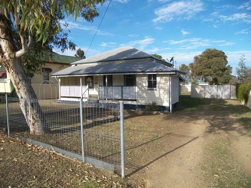 68 Canning Street, Warwick QLD 4370