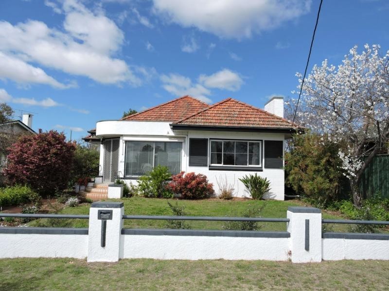 32A Pratten Street, Warwick QLD 4370