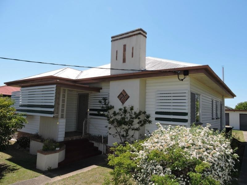 6 Wilga Avenue, Warwick QLD 4370