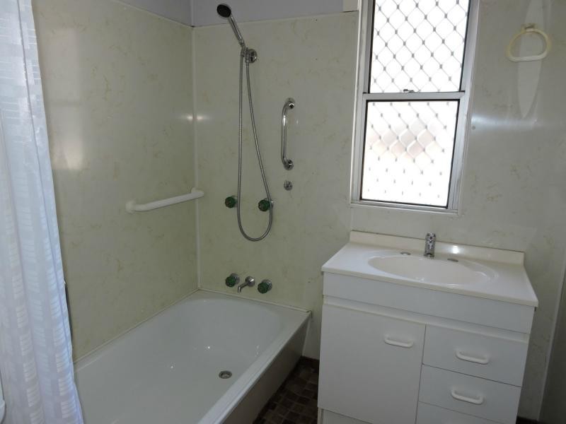 6 Wilga Avenue, Warwick QLD 4370