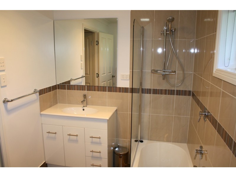 13 Martin St, Warwick QLD 4370