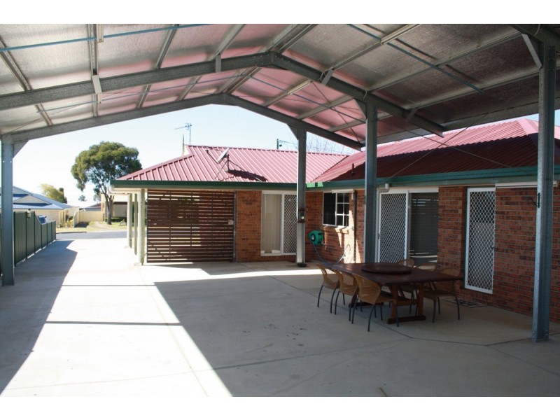 13 Martin St, Warwick QLD 4370