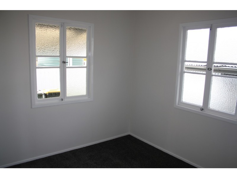 1 Frank Ave, Warwick QLD 4370