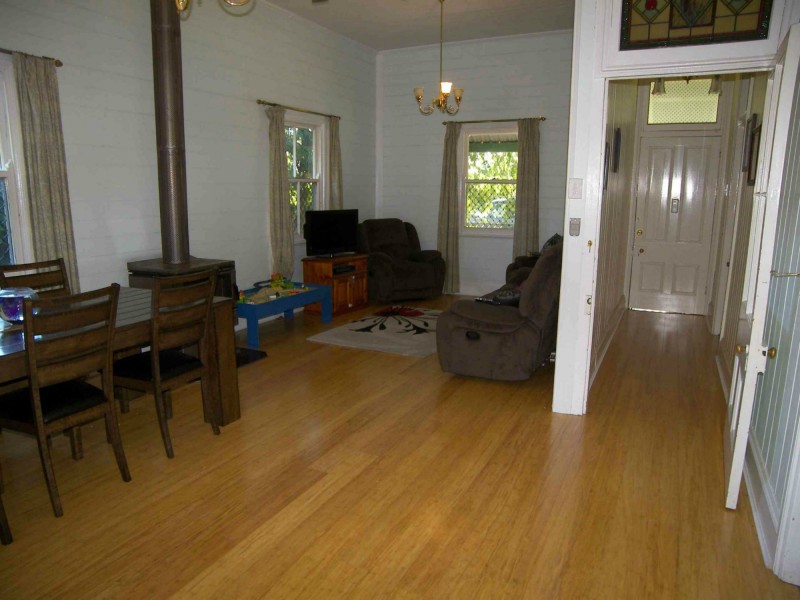 42 Myall Avenue, Warwick QLD 4370