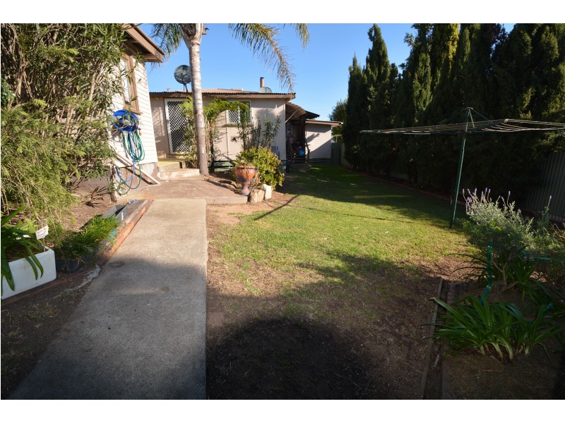93 Horsman Rd, Warwick QLD 4370