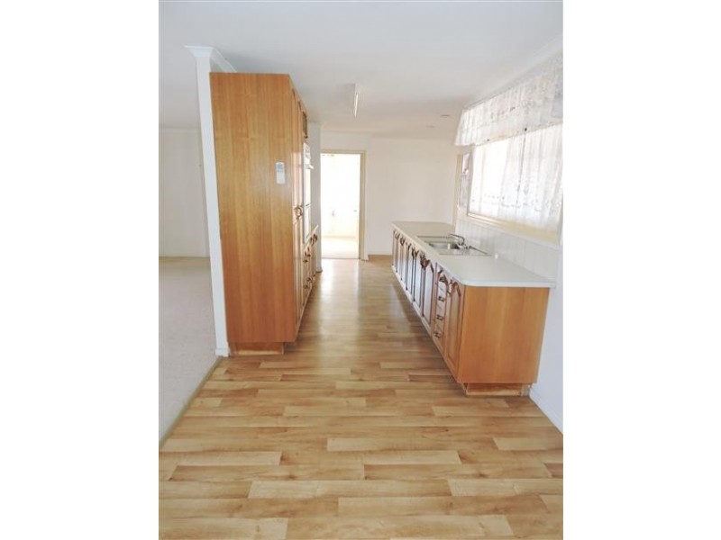 110 Weewondilla Rd, Warwick QLD 4370