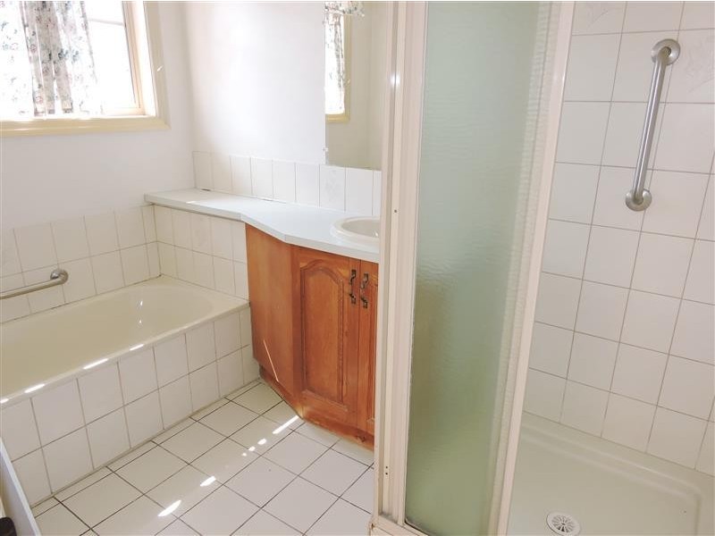 110 Weewondilla Rd, Warwick QLD 4370