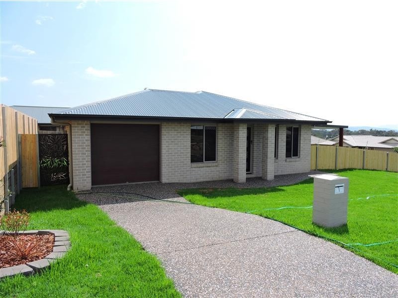 1 Polo Drive, Rosenthal Heights QLD 4370