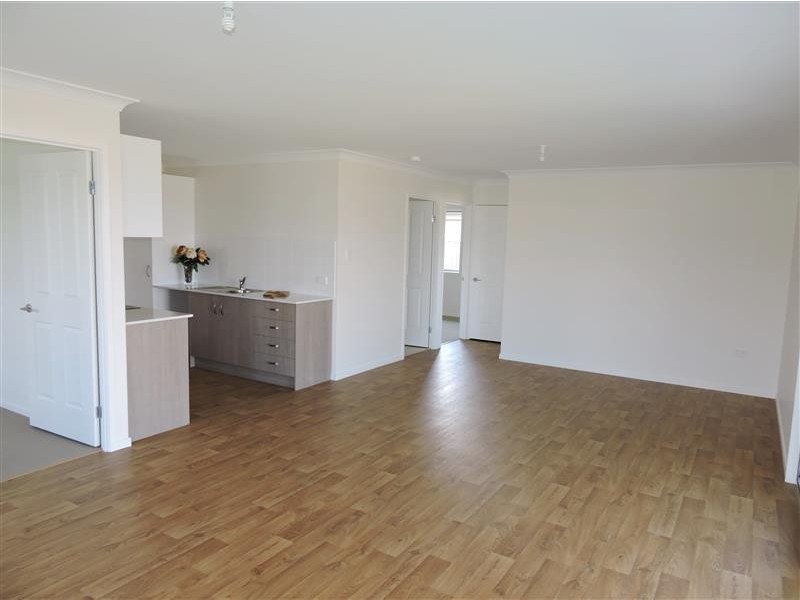 1 Polo Drive, Rosenthal Heights QLD 4370