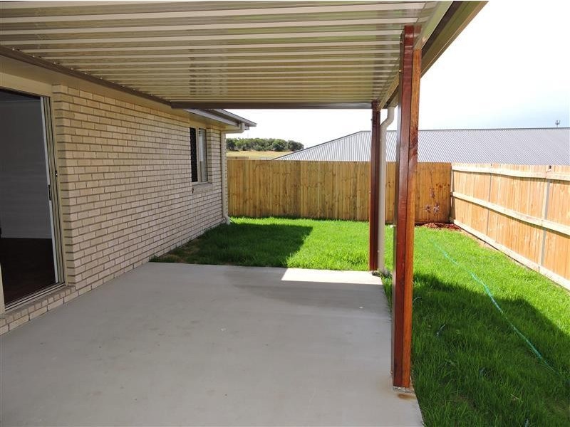 3 Polo Drive, Rosenthal Heights QLD 4370
