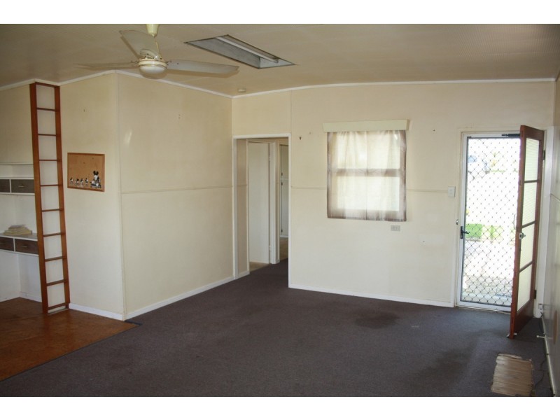 5 Evenden St, Warwick QLD 4370