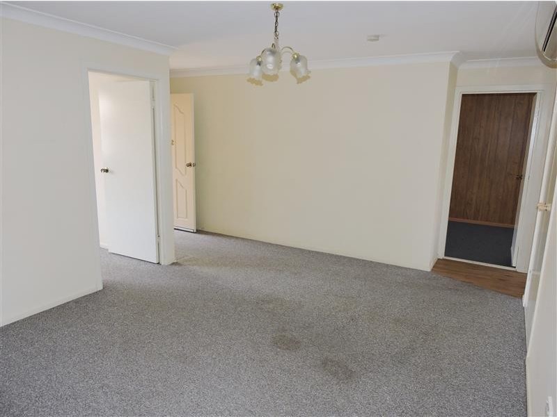 2/11 Barth St, Warwick QLD 4370