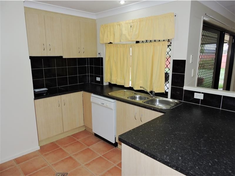 28 Flynn Drive, Warwick QLD 4370