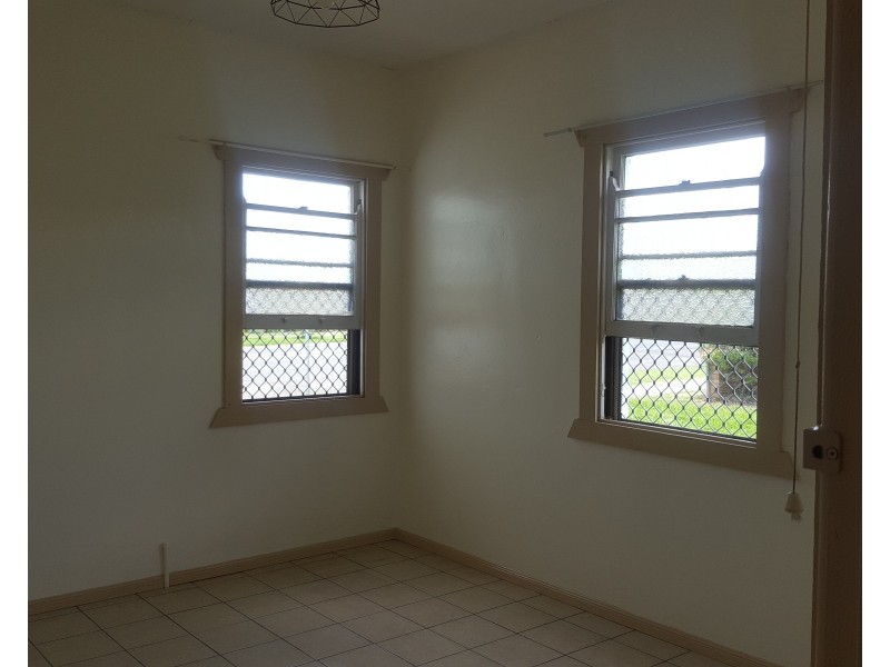 1/57 Guy Street, Warwick QLD 4370