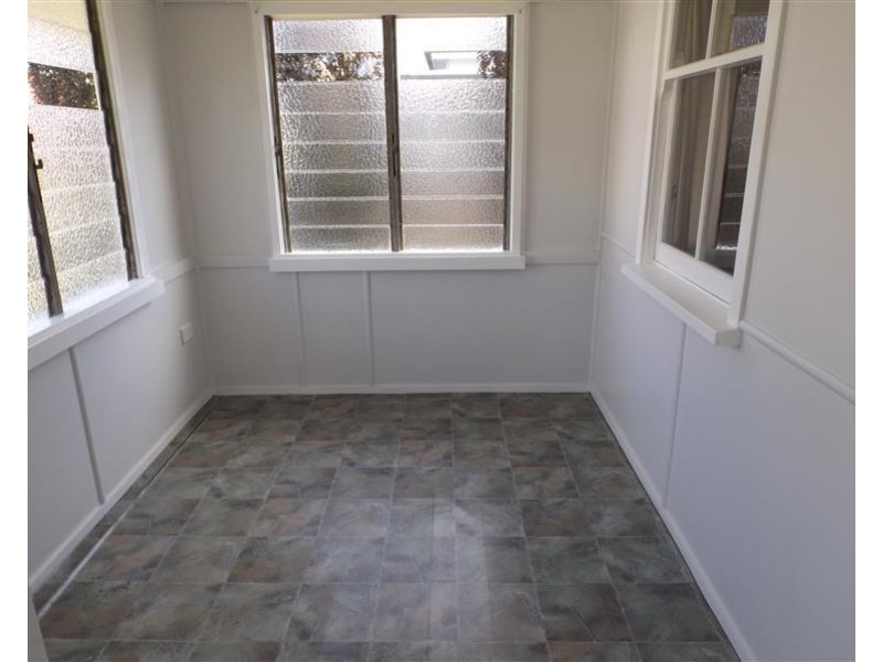 34 Stewart Ave, Warwick QLD 4370