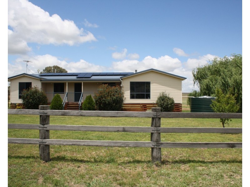 40 Ipomea St, Emu Vale QLD 4371