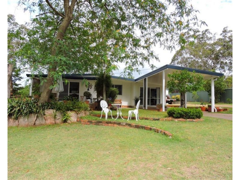130 Ogilvie Rd, Warwick QLD 4370