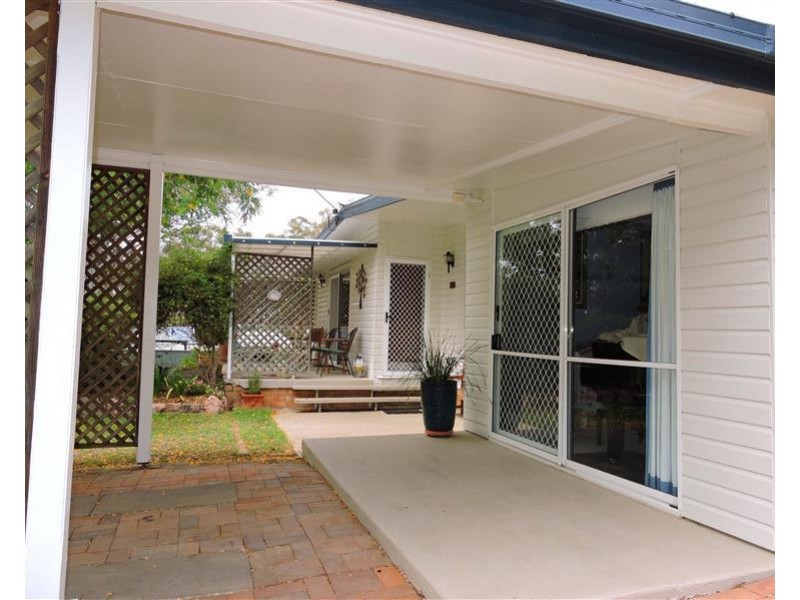 130 Ogilvie Rd, Warwick QLD 4370