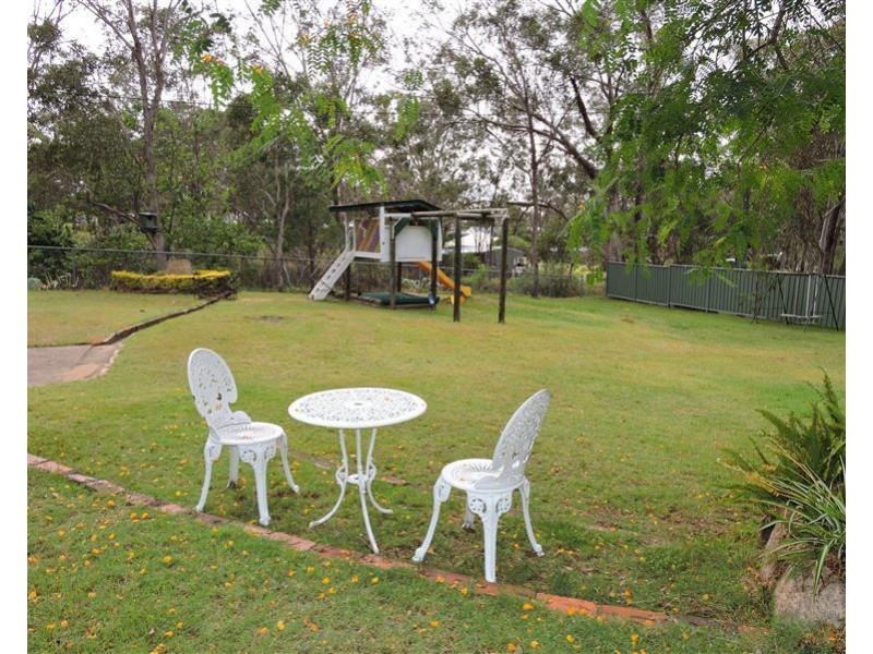 130 Ogilvie Rd, Warwick QLD 4370