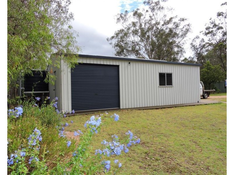 130 Ogilvie Rd, Warwick QLD 4370