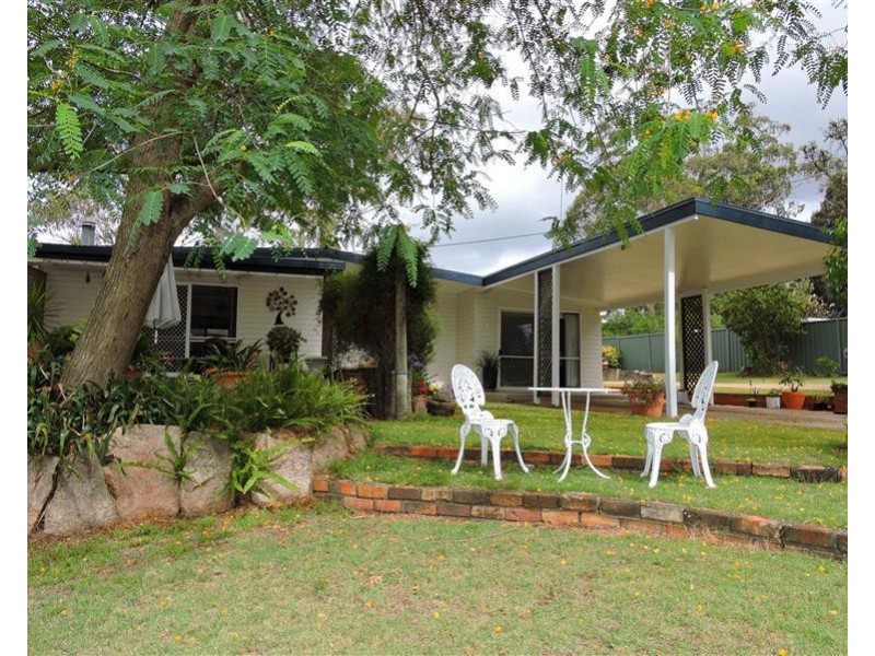 130 Ogilvie Rd, Warwick QLD 4370