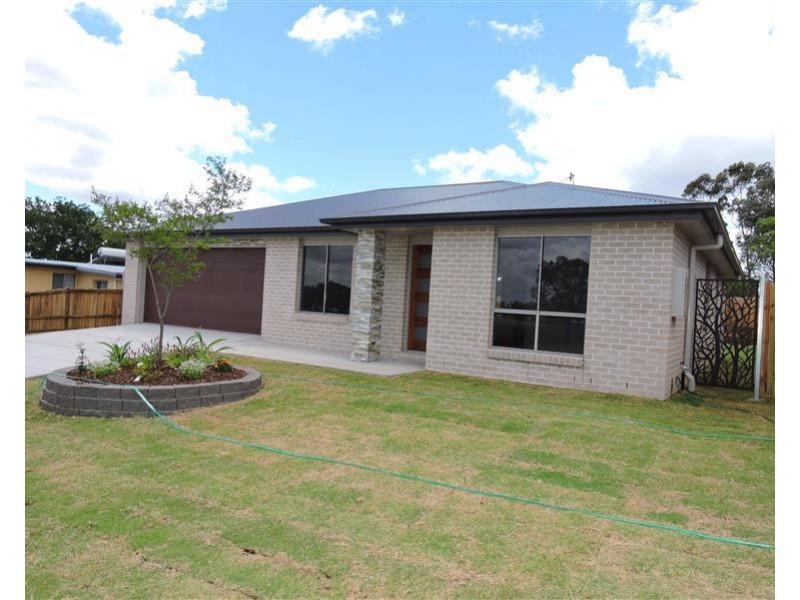 2C Wallace St, Warwick QLD 4370