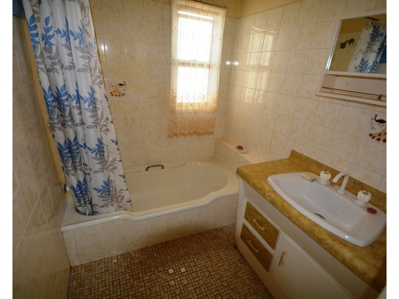 5 Percy St, Warwick QLD 4370