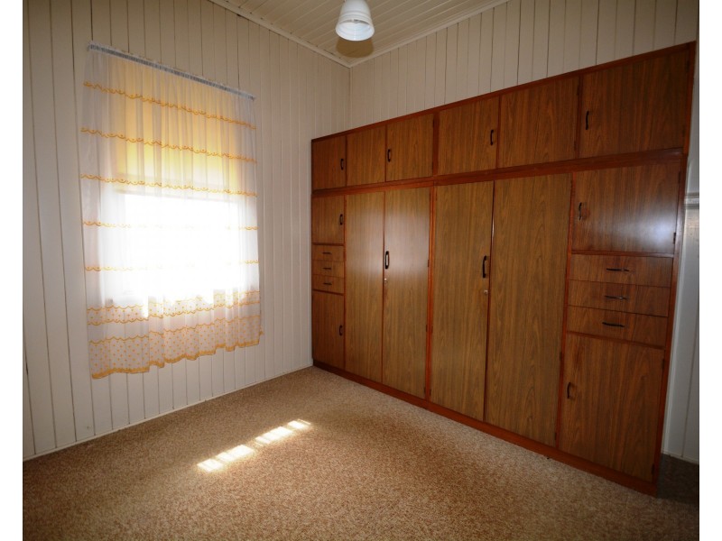 5 Percy St, Warwick QLD 4370