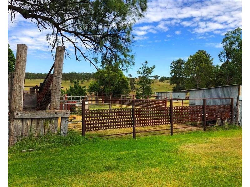 643 Odeas Road, Elbow Valley QLD 4370